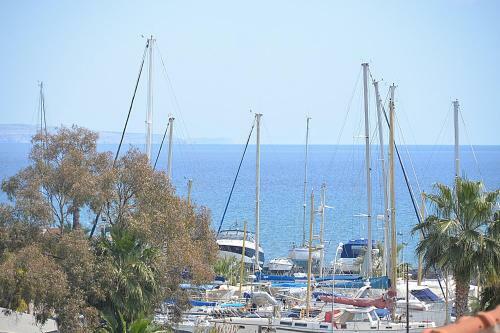 Nicolaides Sea View Apartments