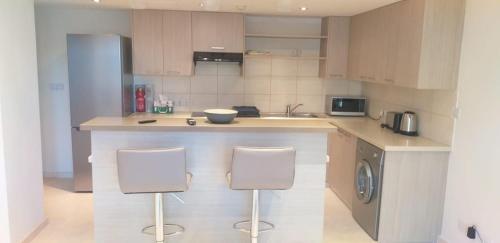 Apartamento Horizon Luxury Suite At Finikoudes Beach 303