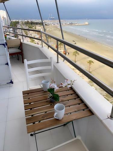 Apartamento Larnaca Seaview Rooms