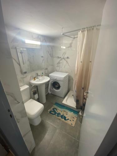 Alex Beach Apartment 503