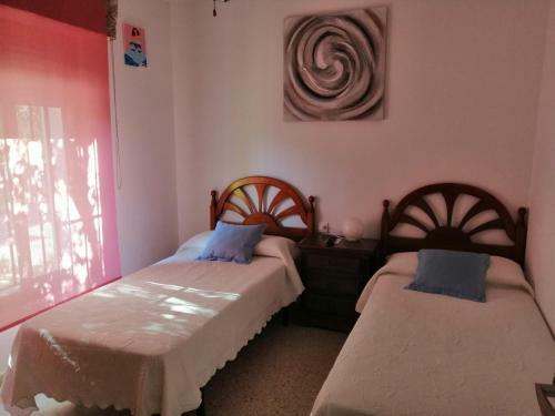 Amplia Vivienda Unifamiliar Con 3 Habitaciones