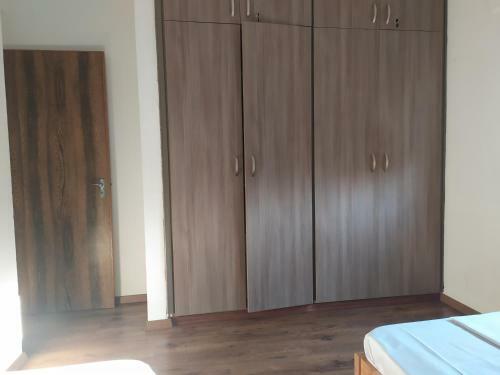 Cozy 2 Bedroom Apartment