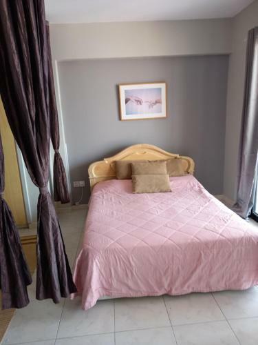 Old Town Studio Apartment