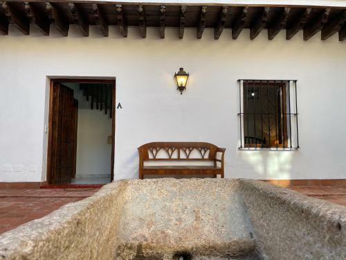 Apartamentos Patio De Santa Mar�a