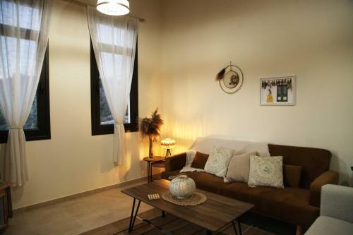 Artista Roustik Apartment
