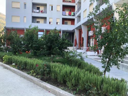 Vlora Attractive Holiday Apartment 1