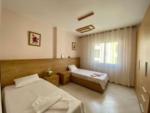 Apartments 3 Room Lara