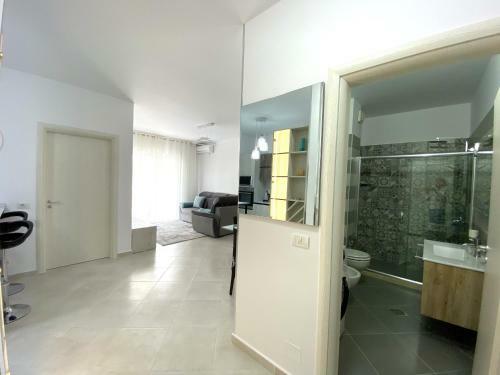 Apartments 3 Room Lara
