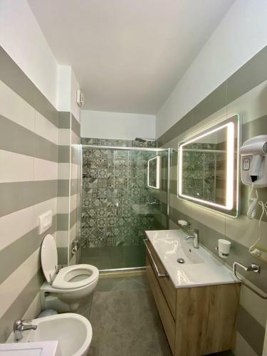 Apartments 3 Room Lara