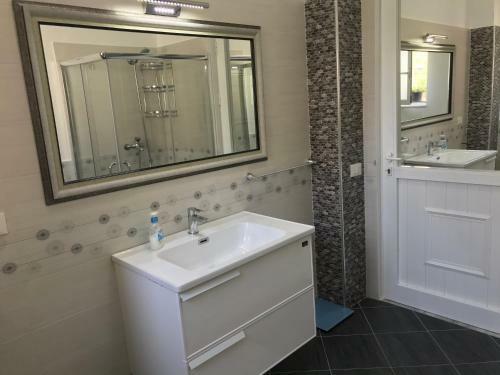 Iljazi's Apartaments