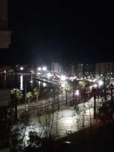 Seaview Apartment At Best Location