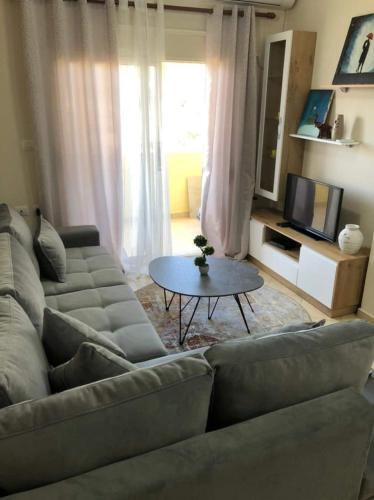 Joni Apartment