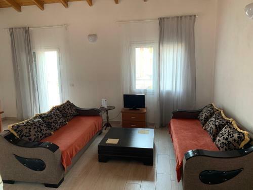 Apartamento Olympe Mavrov�