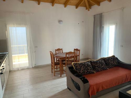 Apartamento Olympe Mavrov�