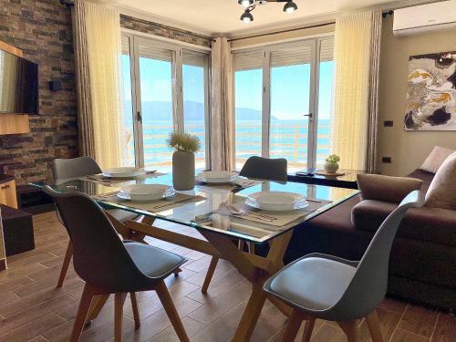 Eka Luxury Beachfront One-bedroom Apartment