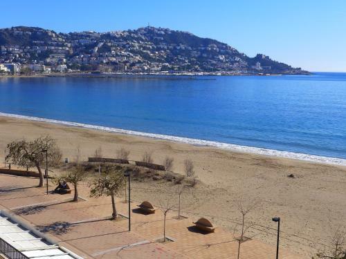 Apartamento Castell Joncar 3