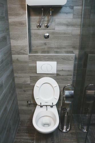 Old Corner Apartments