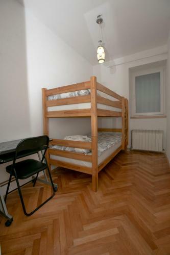 Downtown 3 Bedroom Apartment