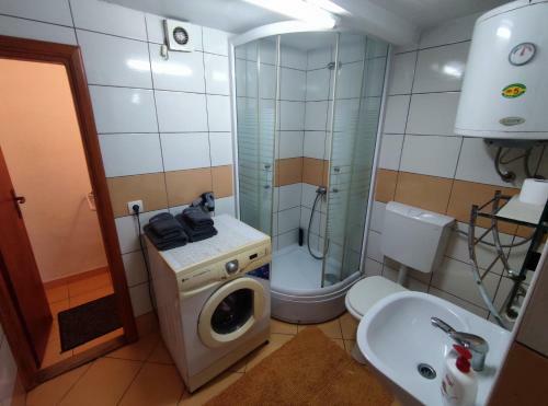 Apartment Near Center