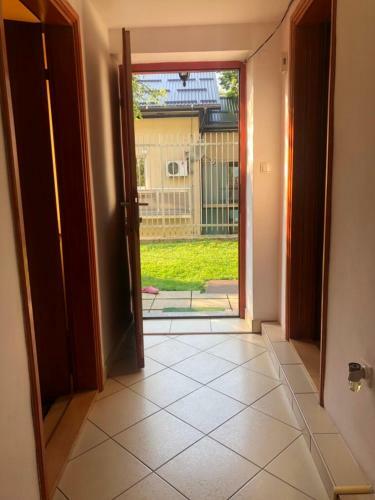 Apartment Near Center