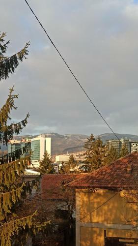 Apartment Near Center