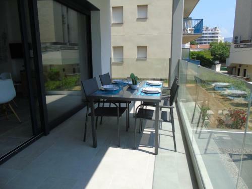 Apartamento Appartement Proche Mer Avec Piscine Rosas