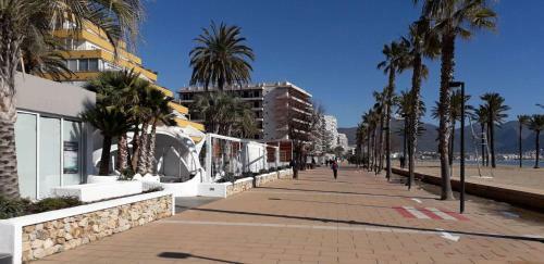 Apartamento Appartement Proche Mer Avec Piscine Rosas