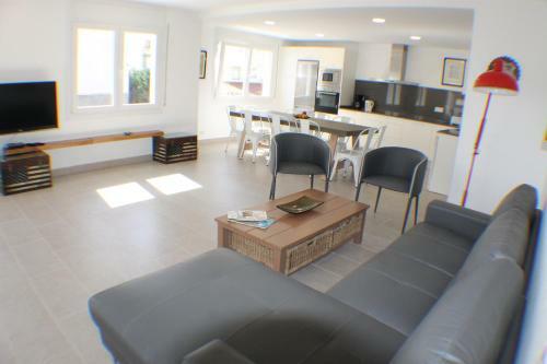 Apartamento Agi Las Acacias