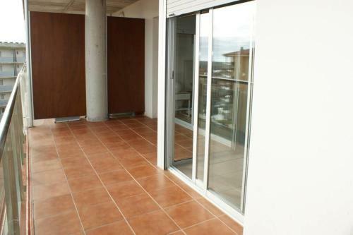 Apartamento En Roses Con Parking Y Piscina (5-7)