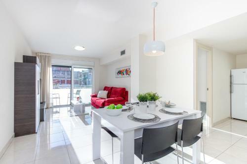 Apart-rent Apartamento Francesc Macia 2a