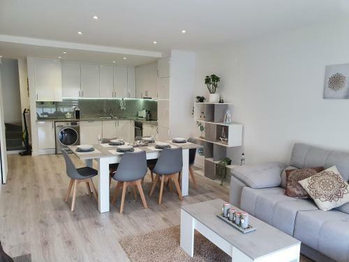 Apartamento Moderno Duplex Y Piscina