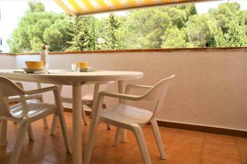 Apartamento En Roses Parking Y Piscina Comunitaria
