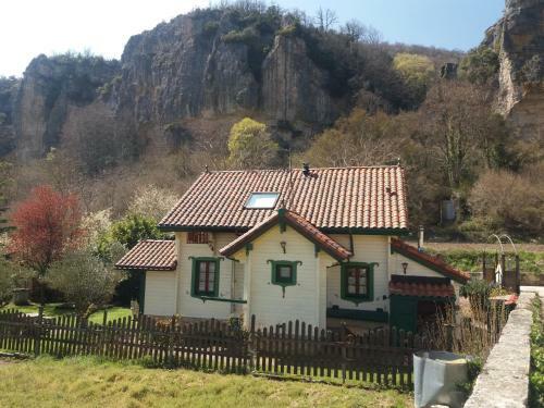 La Casita Del R�o
