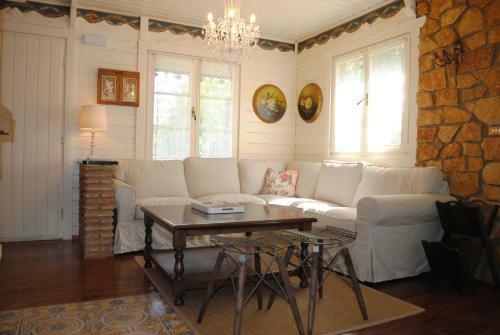 La Casita Del R�o