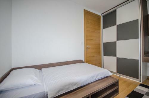 Kings View Apartment