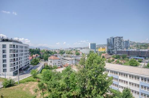 Kings View Apartment