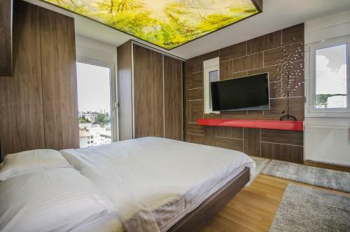 Kings View Apartment