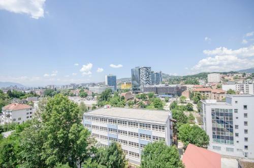 Kings View Apartment