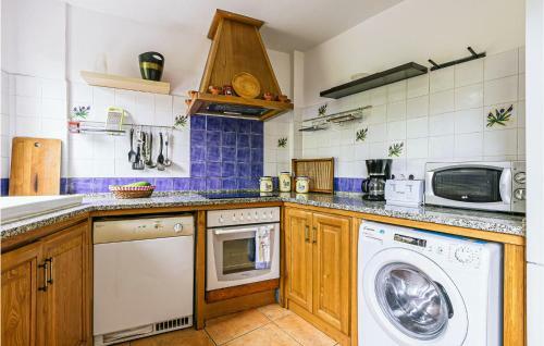 Beautiful Home In Sada With 3 Bedrooms