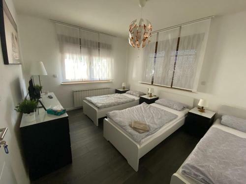 Hostal Guesthouse Old Town