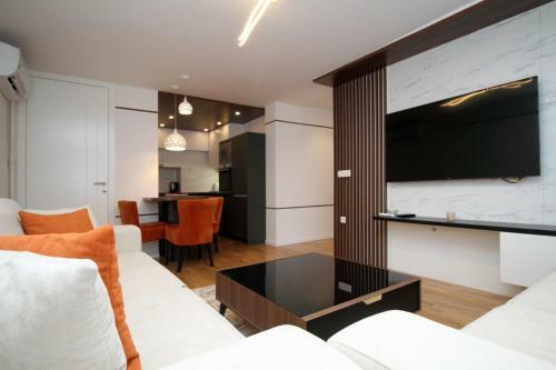 Ambient Apartman