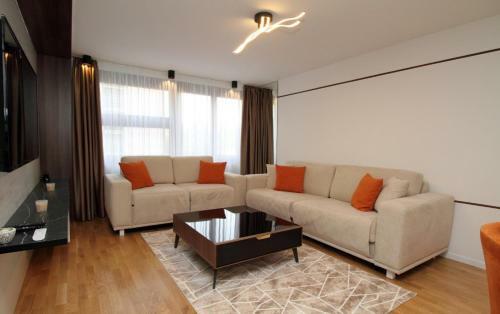 Ambient Apartman