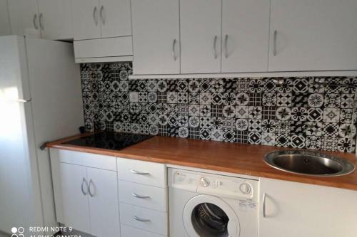 Apartamento Id�lico Piso A Pie de Playa, Con Calefacci�n Y Parking