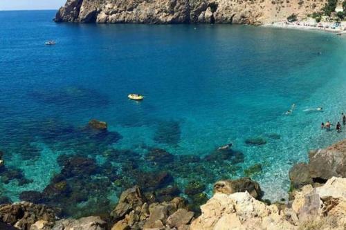 Apartamento Id�lico Piso A Pie de Playa, Con Calefacci�n Y Parking