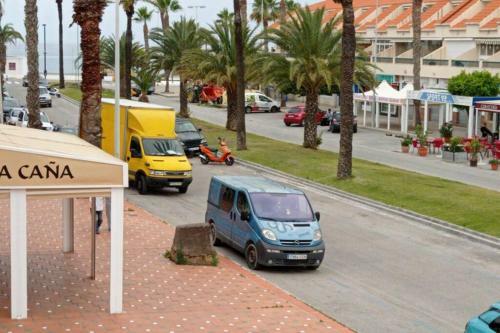Apartamento Id�lico Piso A Pie de Playa, Con Calefacci�n Y Parking