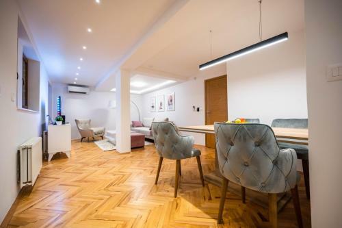 Avila Apartments
