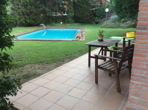 Apartamento Aislado Jard�n Y Piscina