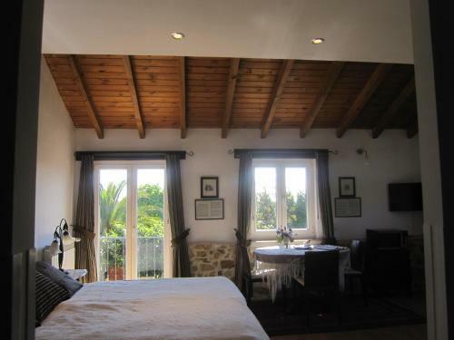 Hostal Infincavacations Chalet Y Apartamentos