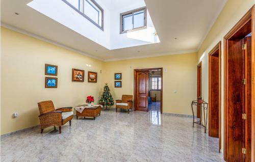 Awesome Home In San Bartolom� With 3 Bedrooms