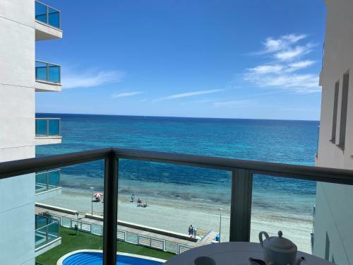 Magnificent Apartment With Stunning Sea Views